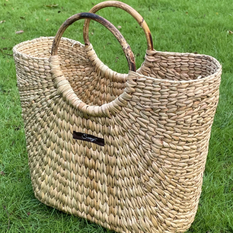 Saanjh Kauna Straw Handwoven Modish Beach Bag | Classy Collection